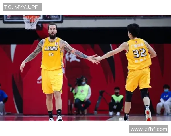 北京篮球队以89分稳居精英赛积分榜首位争夺冠军之路愈发明朗 北京篮球队以89分稳居精英赛积分榜首位争夺冠军之路愈发明朗